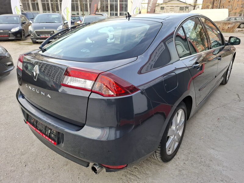 Renault Laguna